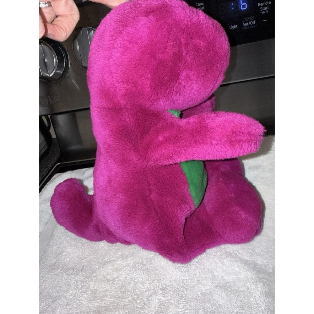 Barney 13